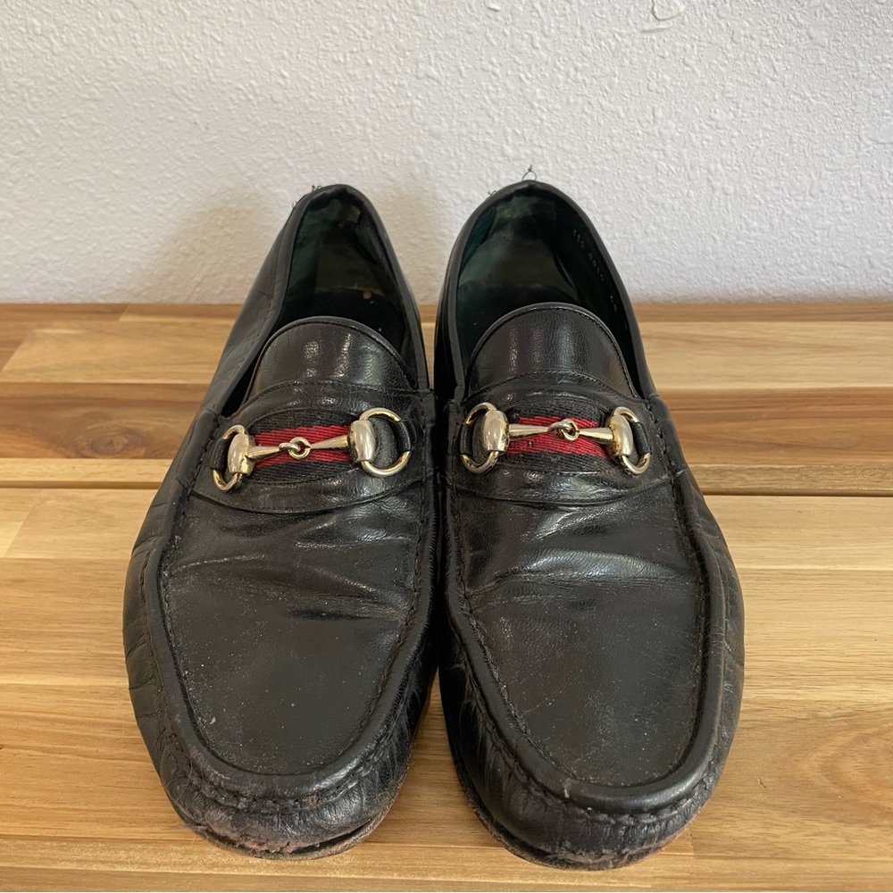 Gucci Black Leather Slip-On Loafers with Iconic Horsebit